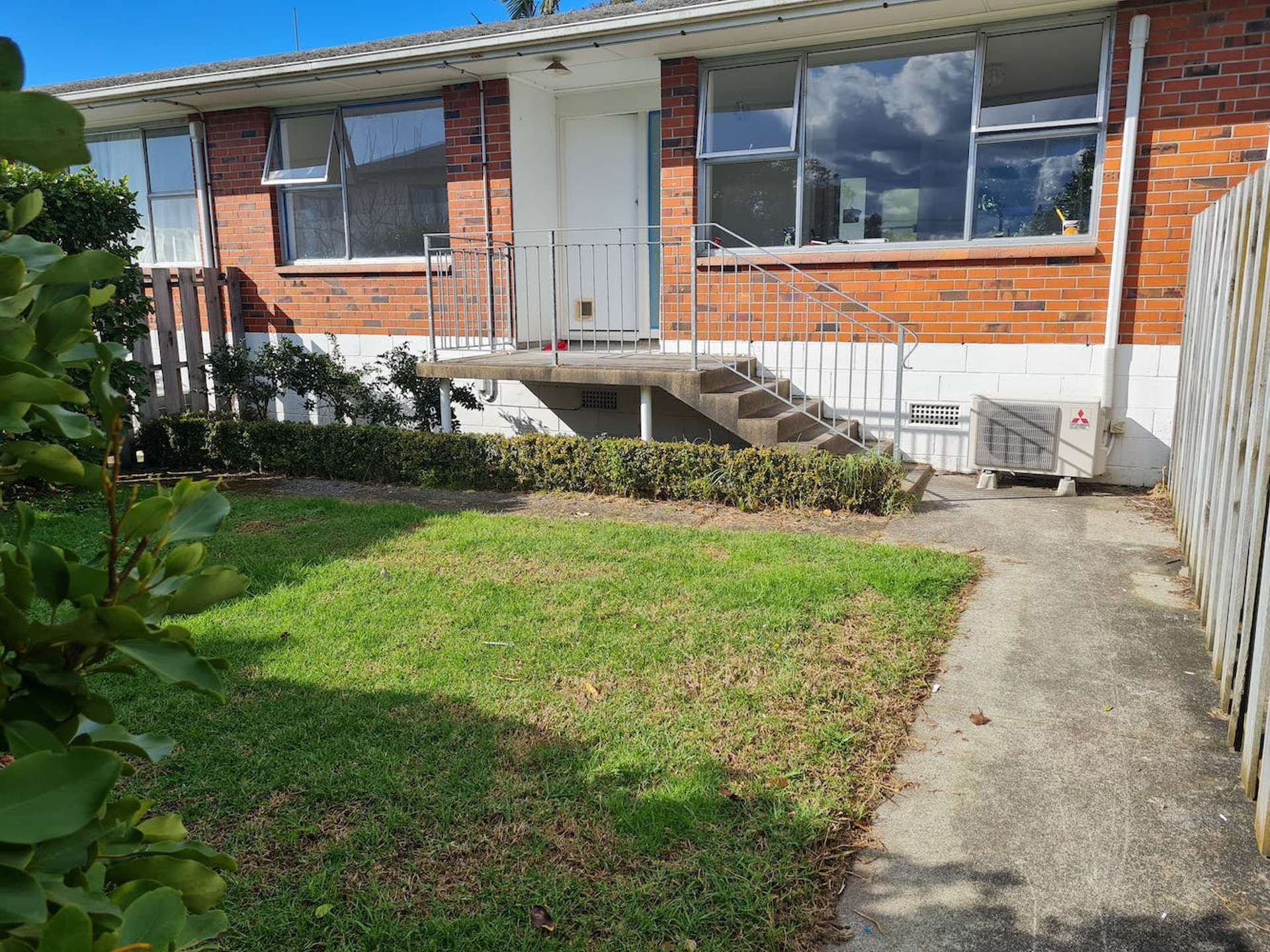 4/1 Fifth Avenue Mount Albert_0