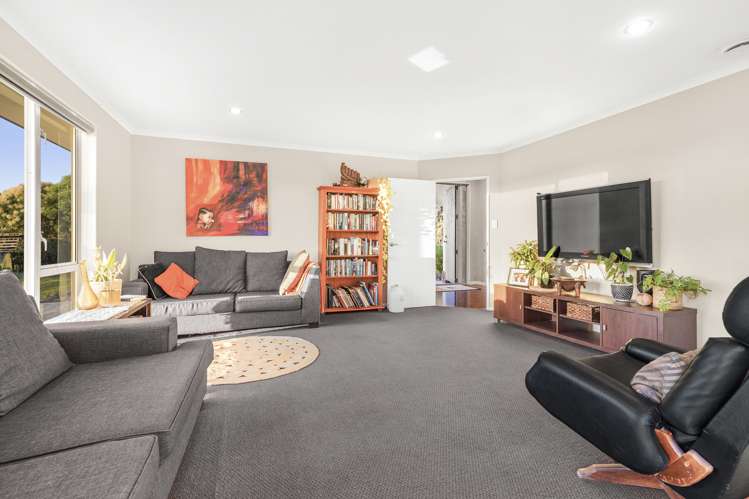 368 Old School Road Ngahinapouri_4