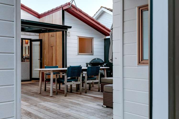 6 Makorori Beach Road Makorori_15