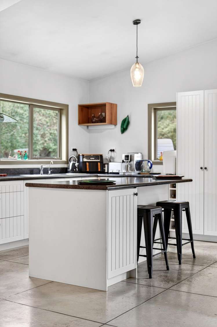 142 Norfolk Road Carterton_14