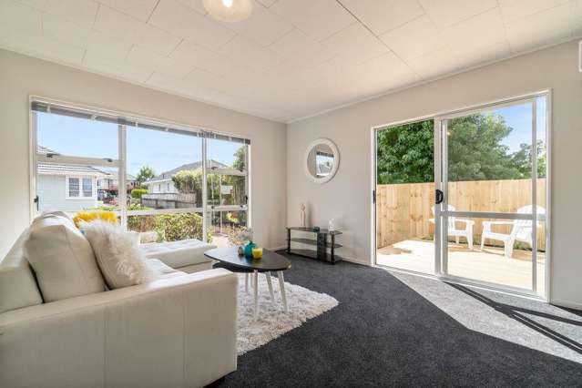 2/25 Kervil Avenue Te Atatu Peninsula_1