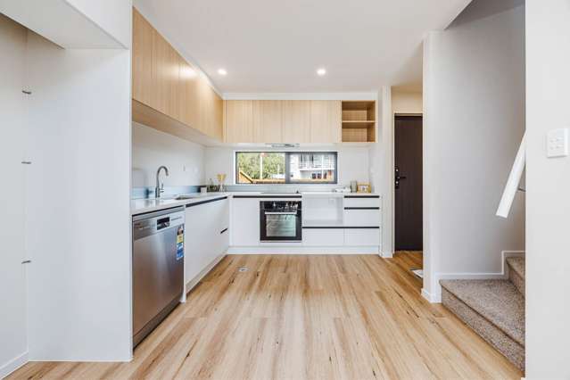 2/85 Jaemont Avenue Te Atatu South_3