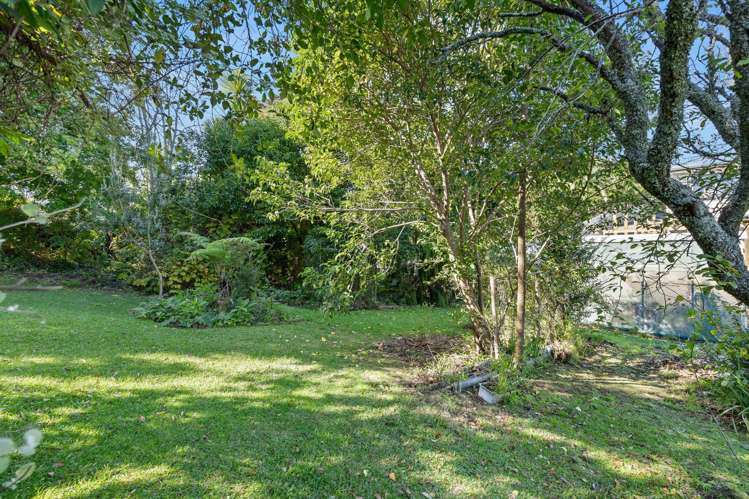 30 Sylvan Crescent Te Atatu South_28