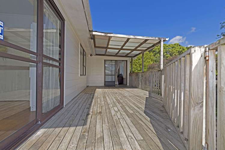 3 Glucina Place Glen Eden_12