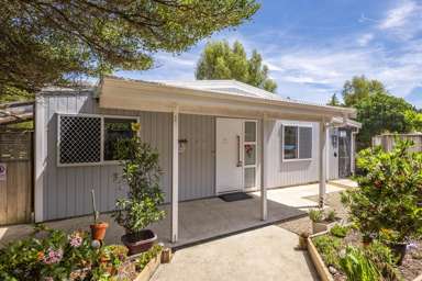 222 Main Road South_2