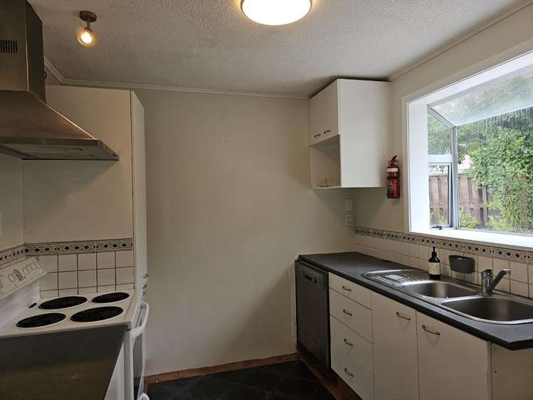 30 Woolwich Close 1374_5