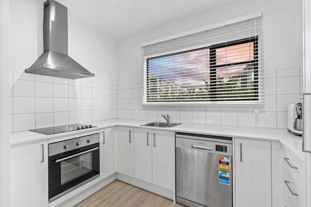 37 Eileen Newey Place Henderson_1