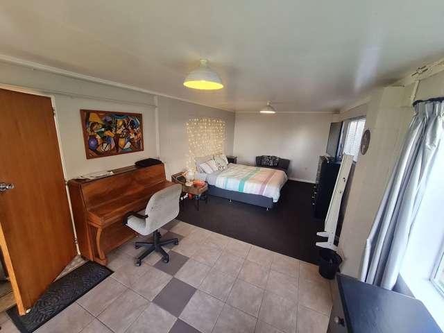 44 Hume Street Waitara_3