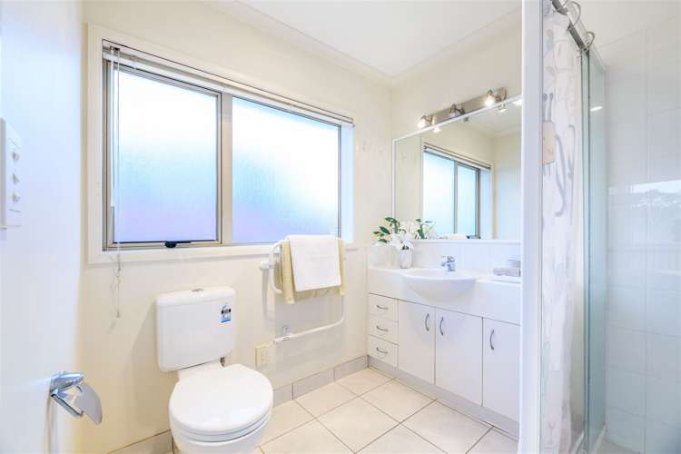 16 Brookwood Drive Henderson_12