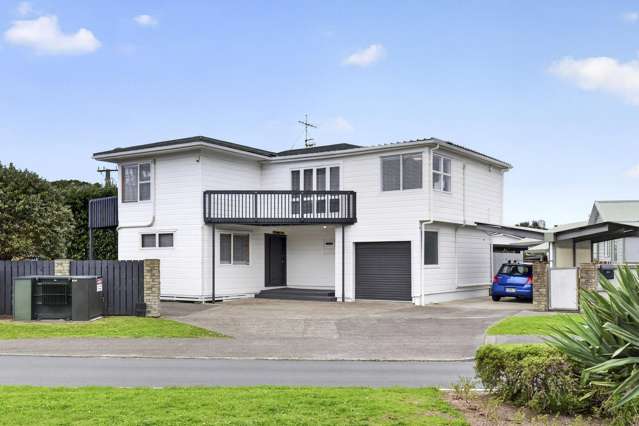 Beachside Living with Dual-Living Flexibility