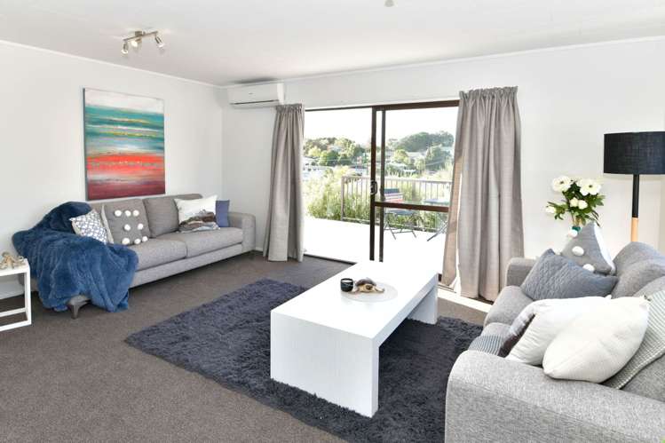 8 Waiora Road Stanmore Bay_20