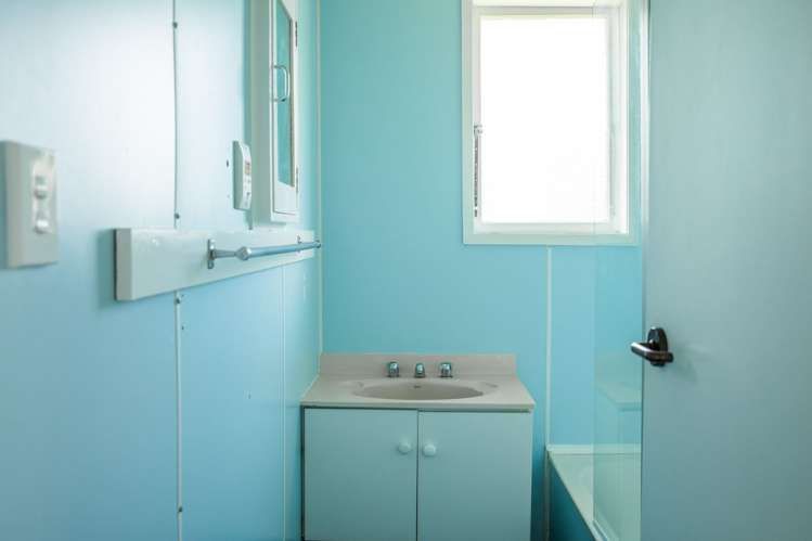 47 Hillary Crescent Belmont_8