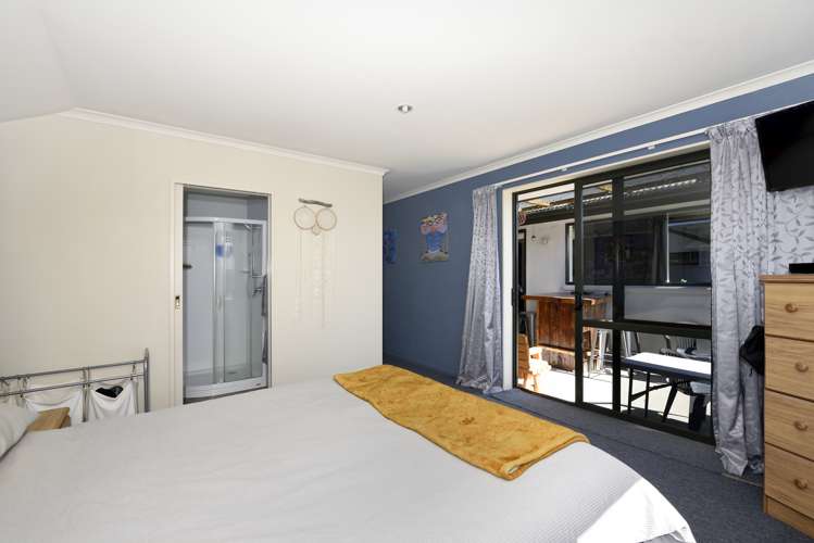 70 Starveall Street Brightwater_12