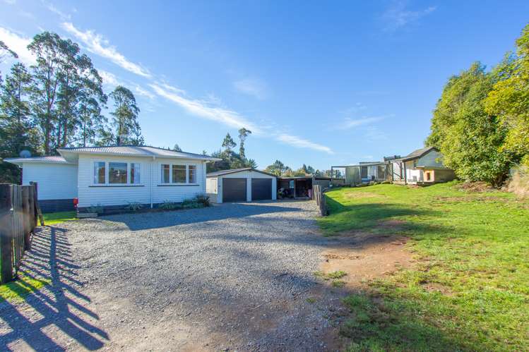 49 Patetere Street Mamaku_20