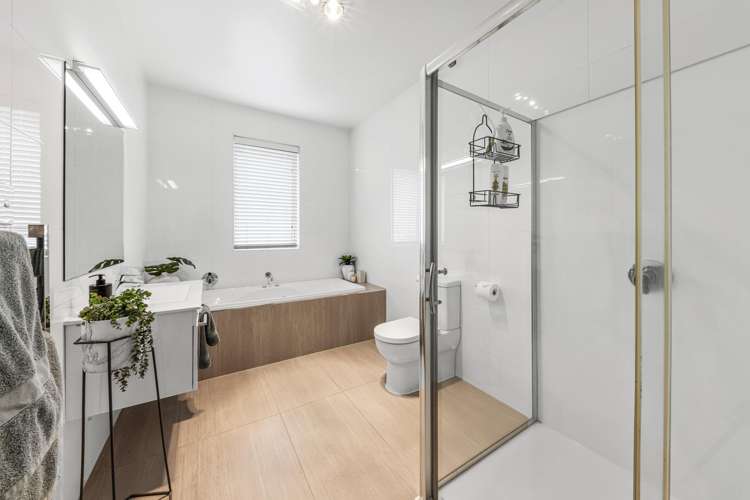 38 Pioneer Rise Silverdale_10