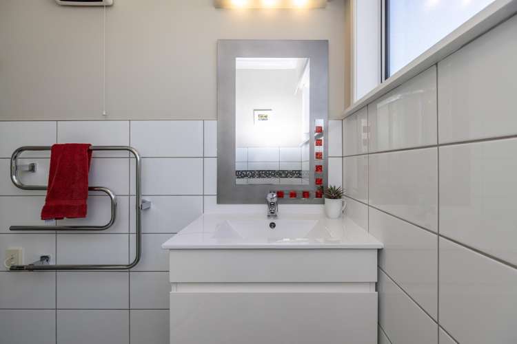 221 Rosetta Road Raumati South_20