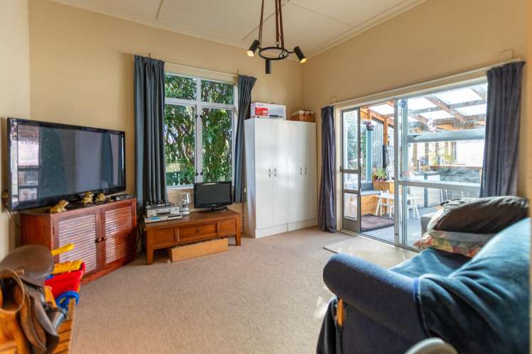 1 Vogel Street Woodville_32