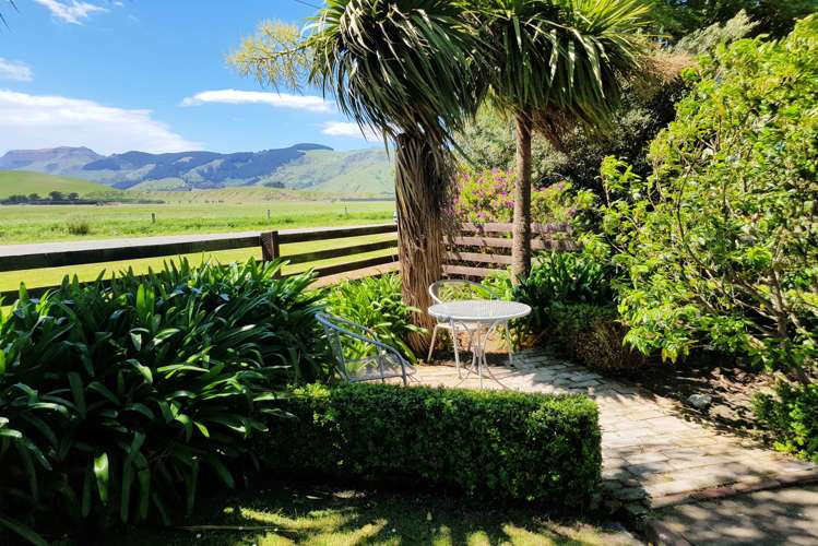 1685 Christchurch Akaroa Road Gebbies Valley_11