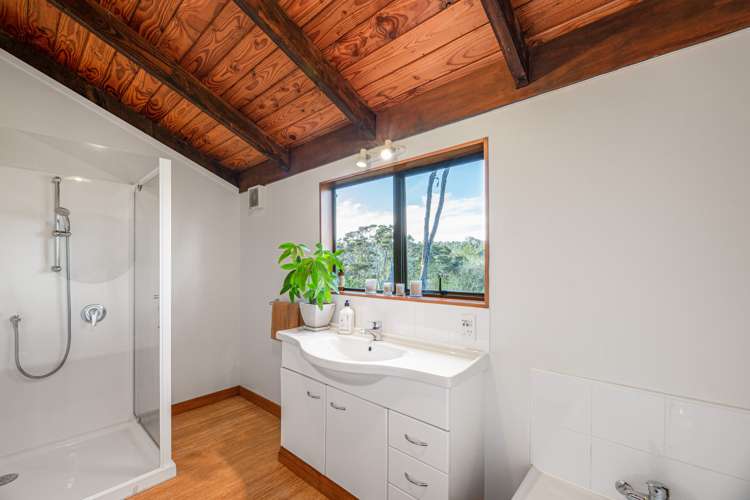 172 Huia Road Titirangi_17