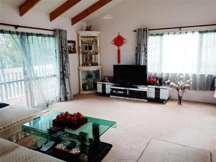 17/4074 Great North Road Glen Eden_3