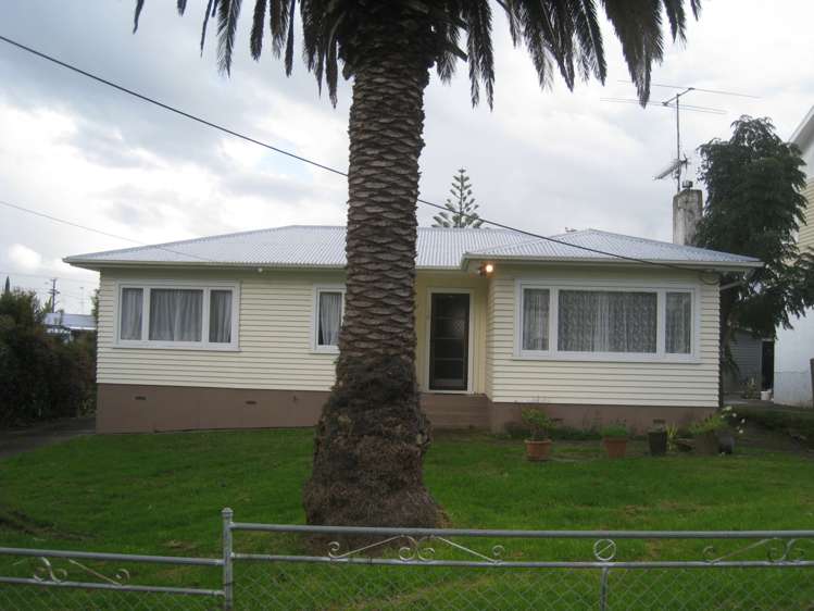 6 Sunnyfield Crescent Glenfield_13