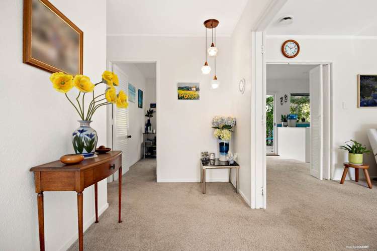 33 Glenmore Road Sunnyhills_22