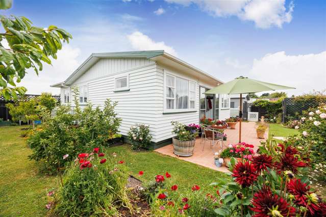 TEAM LEWIS - RELOCATED TO SITE - ENJOY NOW!