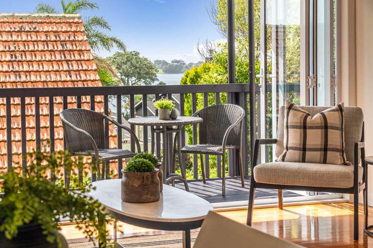 2/29 Lake Pupuke Drive Takapuna_16