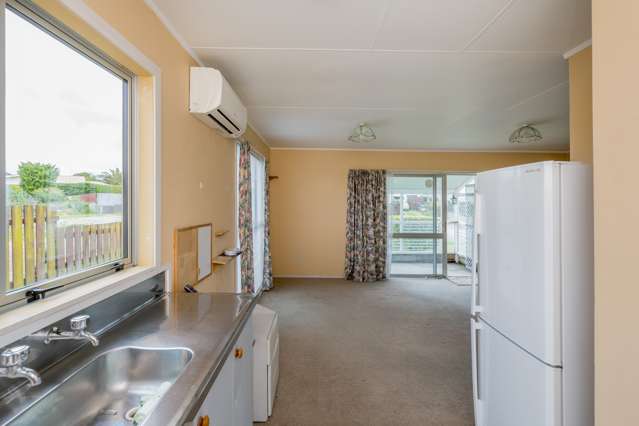 110a Ryder Crescent Levin_1