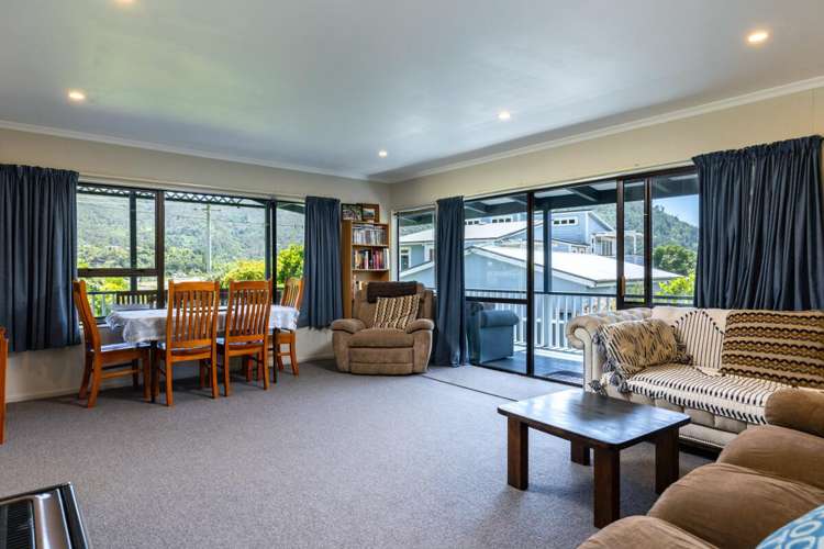 11 Okiwi Crescent Okiwi Bay_11