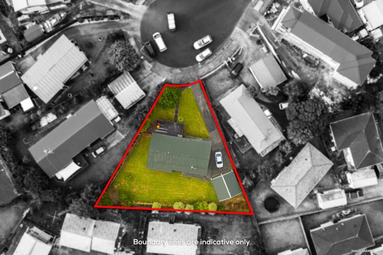 8 Constance Place Clover Park_16