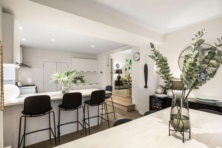 32 Russell Street Stanley Point_6