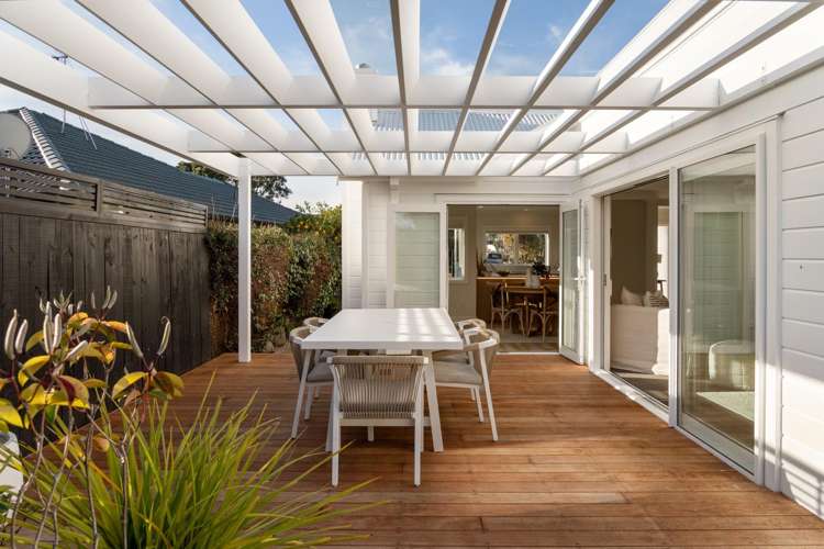 77 Kahira Crescent Papamoa_2