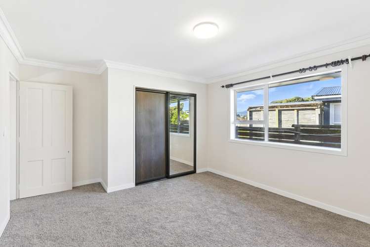 5 Karaka Street Otaki Beach_34