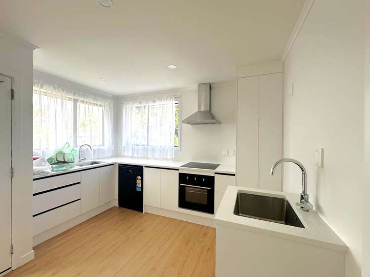 104 Lincoln Road Henderson_4