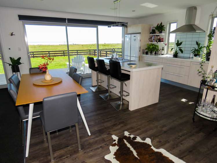 28 Elley Drive Carters Beach_5