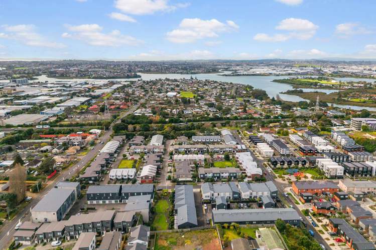 7 Windross Lane Mt Wellington_36