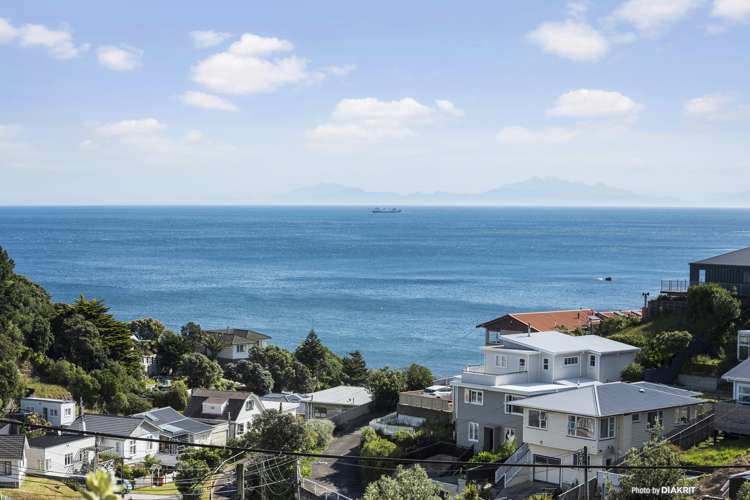 147 Severn Street Island Bay_6