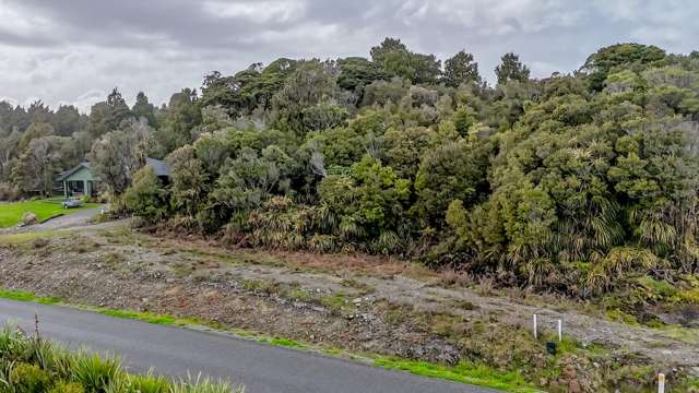 37 Takutai Terrace Hokitika_2