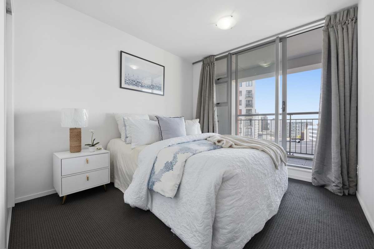 807/1 Parliament Street_1