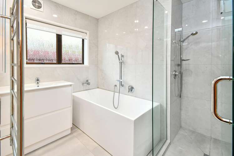 38 Rushgreen Avenue Pahurehure_9