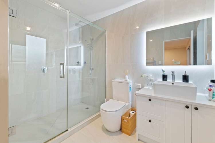 66 Charlestown Drive Flat Bush_27