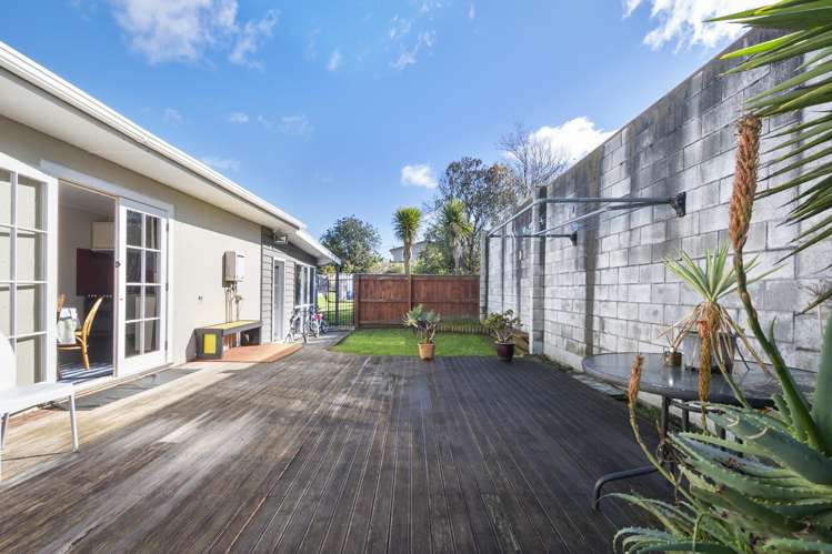 84 Lethbridge Street Feilding_12