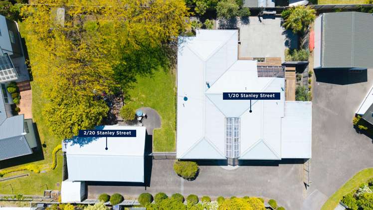 1 and 2/20 Stanley Street Wharewaka_35