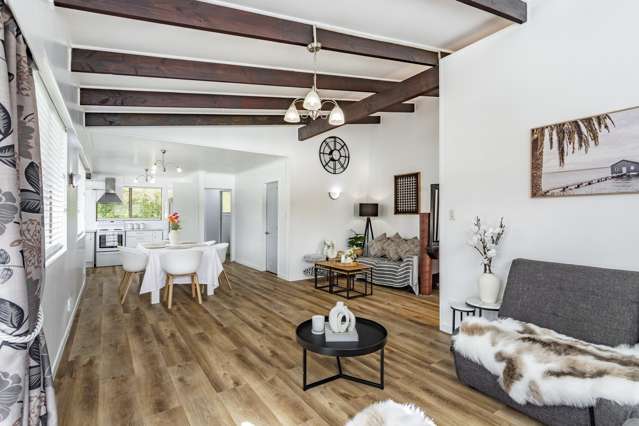 10 Harold Grove Stokes Valley_4