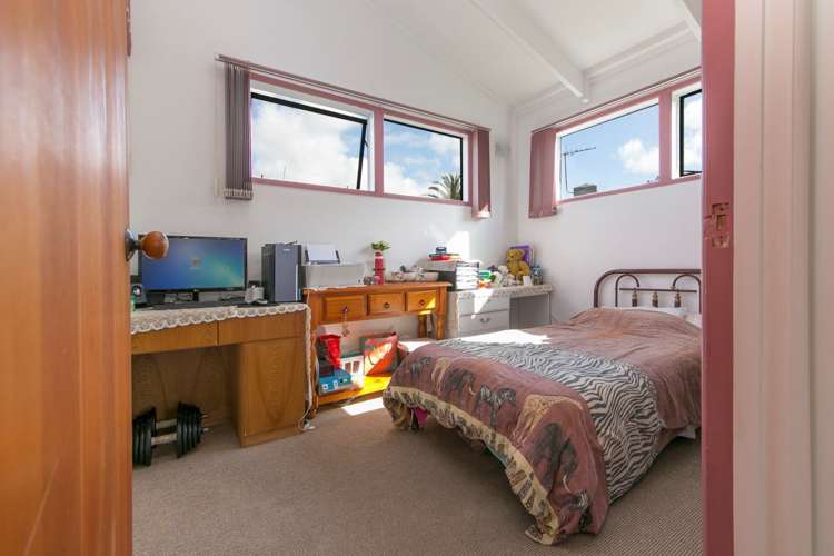 55 Barrys Road Glendene_10