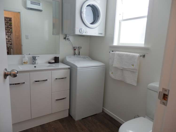 30 Sussex Street Mount Cook_13