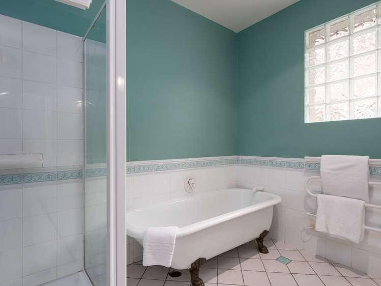 81 Hallenstein Street Queenstown_14