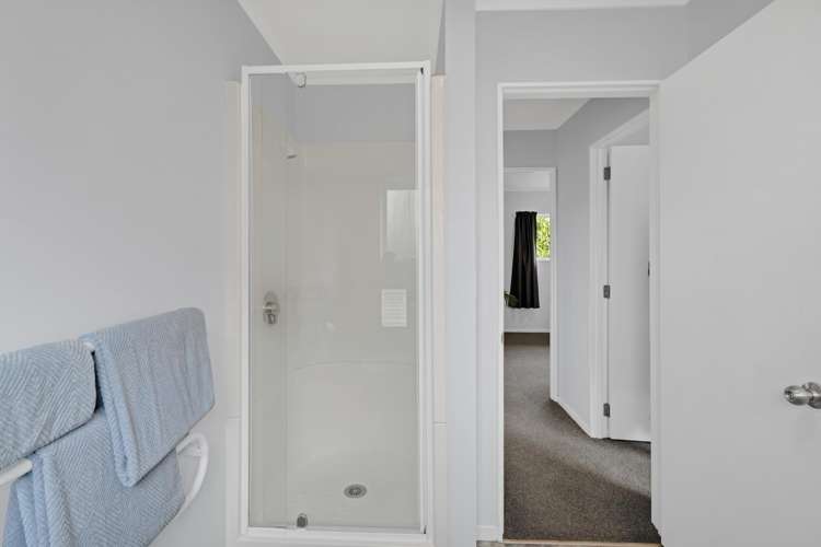 10 Fairview Place Westown_17