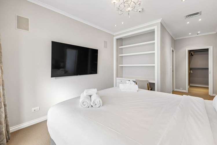 2703/8 Albert Street City Centre_16